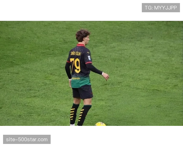 专访国际米兰体育总监:“我们的建队策略是持续性与年轻化并重” 专访国际米兰体育总监:“我们的建队策略是持续性与年轻化并重”