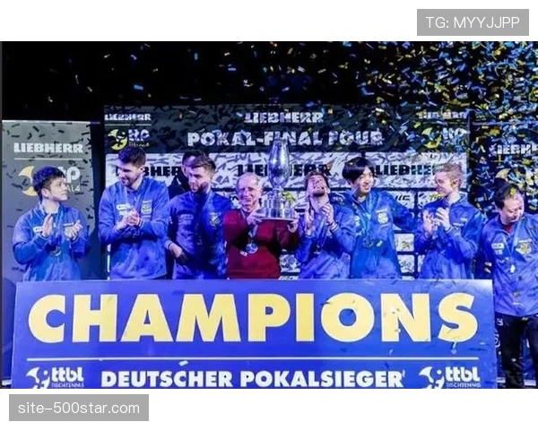 德甲俱乐部集体与球员经纪人协会会面，商讨球员个人肖像权在新媒体合约中的使用规范